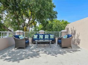 217 SW 11th St, Fort Lauderdale FL 33315