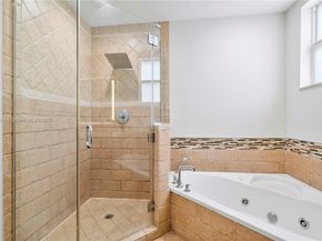 217 SW 11th St, Fort Lauderdale FL 33315