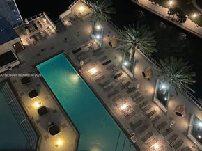 200 Biscayne Boulevard Way 906, Miami FL 33131