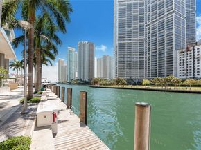 200 Biscayne Boulevard Way 906, Miami FL 33131