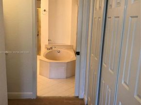 10710 NW 66th St 210, Doral FL 33178