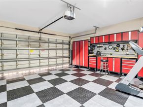 800 Lavender Cir, Weston FL 33327