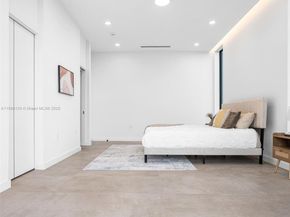 2823 SW 23rd Ter 2823, Miami FL 33145