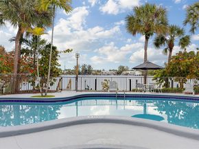5292 SW 69th Pl, Miami FL 33155