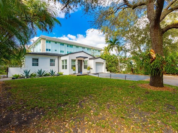 814 Monterey St, Coral Gables FL 33134