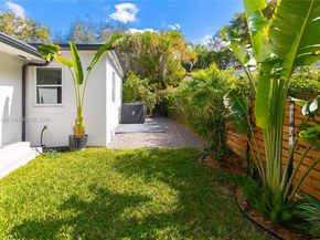 814 Monterey St, Coral Gables FL 33134