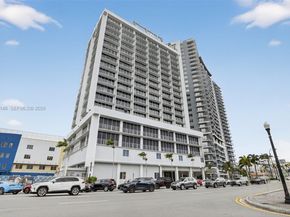 1720 Harrison St 15A, Hollywood FL 33020