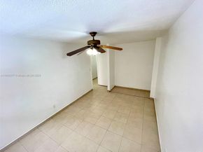 1725 SW 131st Place Cir S, Miami FL 33175