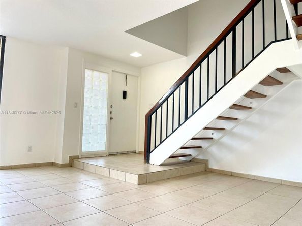 1725 SW 131st Place Cir S, Miami FL 33175