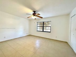 1725 SW 131st Place Cir S, Miami FL 33175