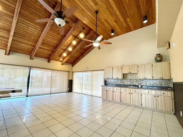 1725 SW 131st Place Cir S, Miami FL 33175