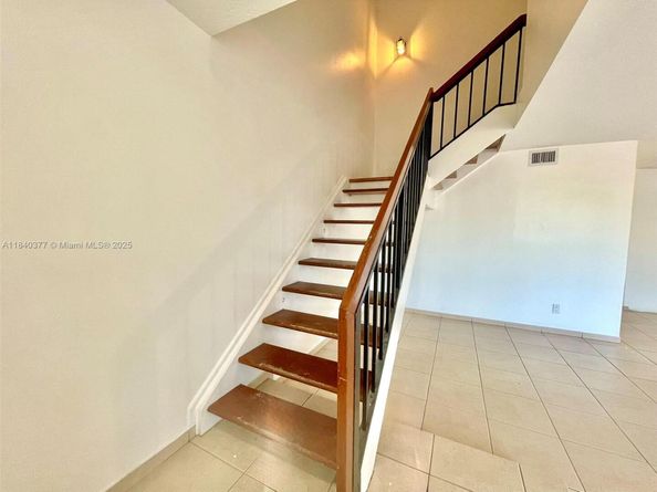 1725 SW 131st Place Cir S, Miami FL 33175