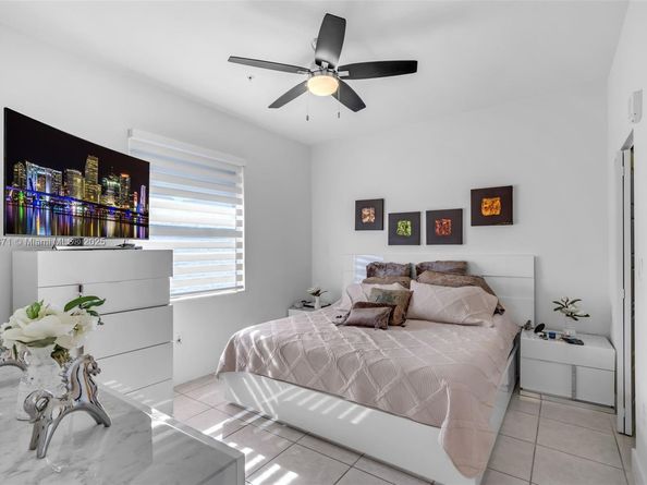 7915 NW 104th Ave 24, Doral FL 33178