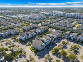 7915 NW 104th Ave 24, Doral FL 33178