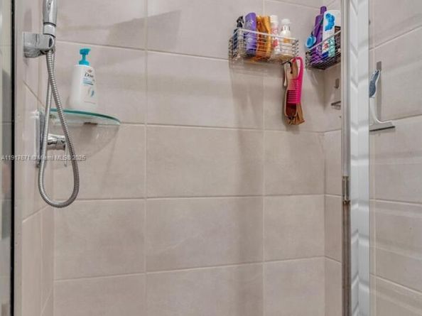 7915 NW 104th Ave 24, Doral FL 33178