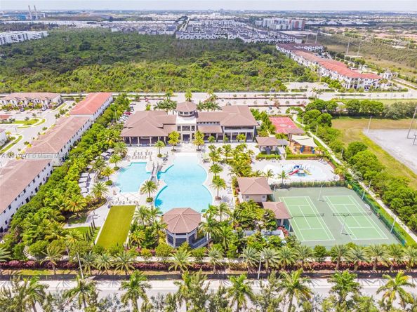 7915 NW 104th Ave 24, Doral FL 33178