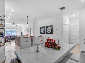 7915 NW 104th Ave 24, Doral FL 33178