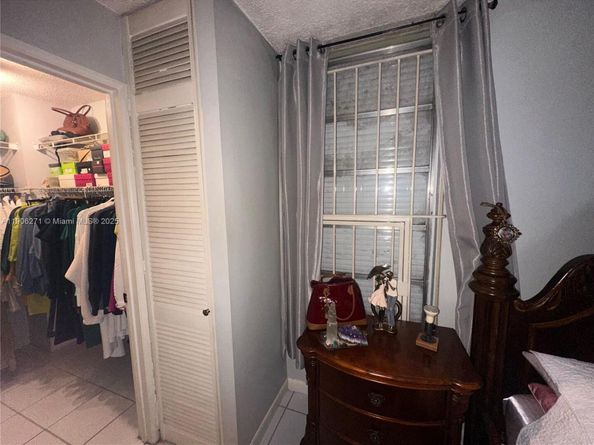 9682 Fontainebleau Blvd 114, Miami FL 33172