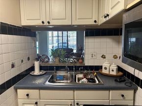 9682 Fontainebleau Blvd 114, Miami FL 33172