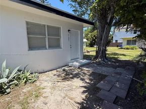 1827 N Dixie Hwy, Fort Lauderdale FL 33305