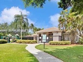 636 Vista Meadows Dr, Weston FL 33327