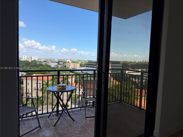 888 S Douglas Rd 917, Coral Gables FL 33134