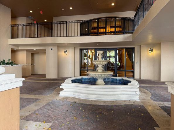 888 S Douglas Rd 917, Coral Gables FL 33134