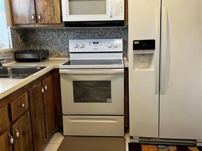 10444 NW 30th Ct 105, Sunrise FL 33322