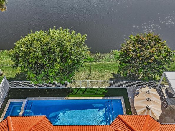 3272 SW 51st St, Hollywood FL 33312