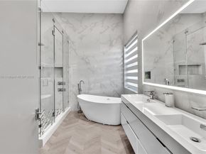 3272 SW 51st St, Hollywood FL 33312