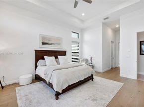 8950 W Parkland Bay Trl, Parkland FL 33076