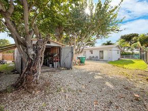 11431 SW 193rd Ter, Miami FL 33157