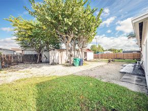 11431 SW 193rd Ter, Miami FL 33157
