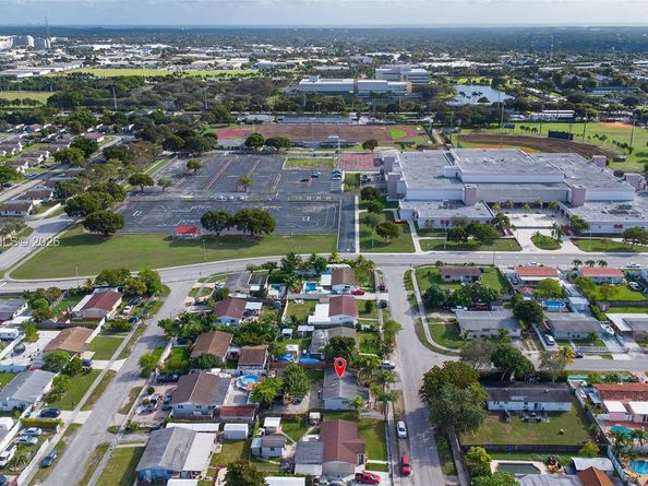 11431 SW 193rd Ter, Miami FL 33157