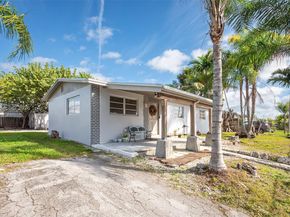 11431 SW 193rd Ter, Miami FL 33157