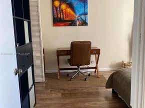 1825 S Ocean Dr 707, Hallandale Beach FL 33009