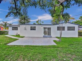 740 NE 181st St, Miami FL 33162