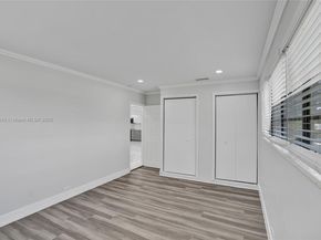 740 NE 181st St, Miami FL 33162