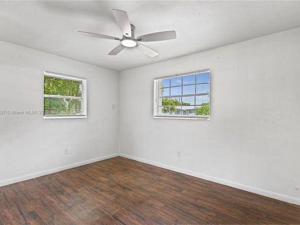 Undisclosed Address #A11883337, Hollywood FL 33024