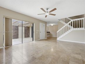 909 9th Ter, Palm Beach Gardens FL 33418