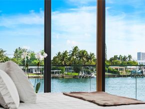 1410 S Biscayne Point Rd, Miami Beach FL 33141