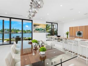1410 S Biscayne Point Rd, Miami Beach FL 33141