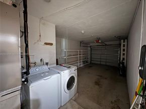 2731 N 72nd Way, Hollywood FL 33024