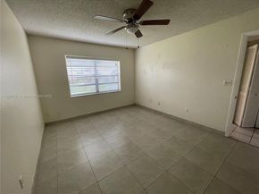 18216 Mediterranean Blvd 119, Hialeah FL 33015