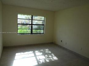 18216 Mediterranean Blvd 119, Hialeah FL 33015