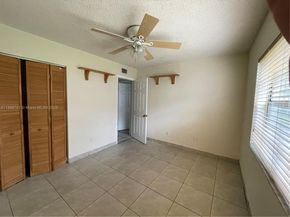 18216 Mediterranean Blvd 119, Hialeah FL 33015