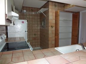 18216 Mediterranean Blvd 119, Hialeah FL 33015