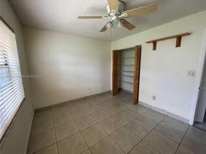 18216 Mediterranean Blvd 119, Hialeah FL 33015