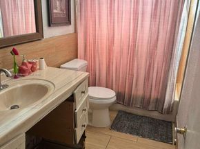 820 SW 49th Ter, Margate FL 33068