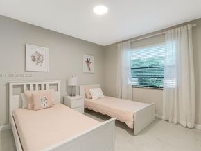 8435 Casa Del Lago 22C, Boca Raton FL 33433